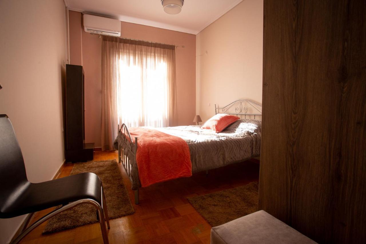 Efis Apartment Down Town Perfect Location نافبكْتوس المظهر الخارجي الصورة